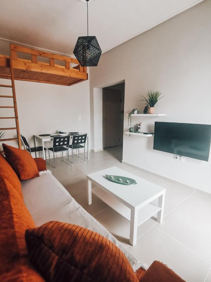 Efrosini'S By The Sea Apartment Chalkís Dış mekan fotoğraf